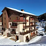 Rez De Jardin Et Garage Prive *