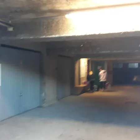 Rez De Jardin Et Garage Prive *