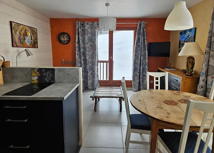 Rez De Jardin Et Garage Prive Lägenhet *